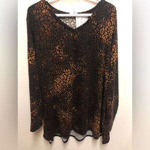 New with tags, Elizabeth tunic top, animal print/leopard print, size 2x.